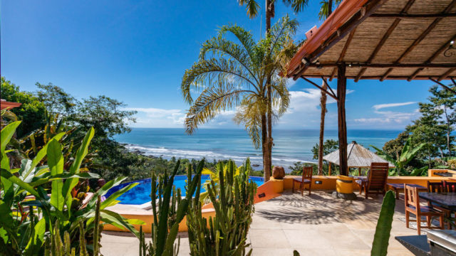 Seaside-Ocean-View-Mansion-in-Exclusive-Neighborhood-Above-Dominical-Beach-10